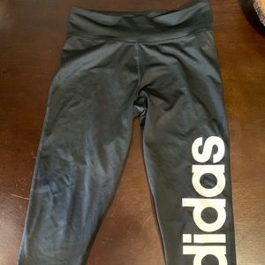 Adidas Black & White Capri Leggings Size Medium
